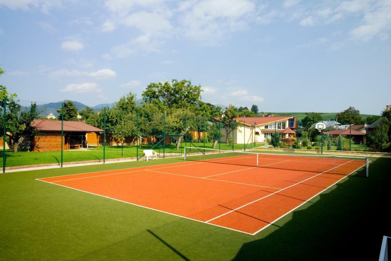 Vila Valca Luaran gambar